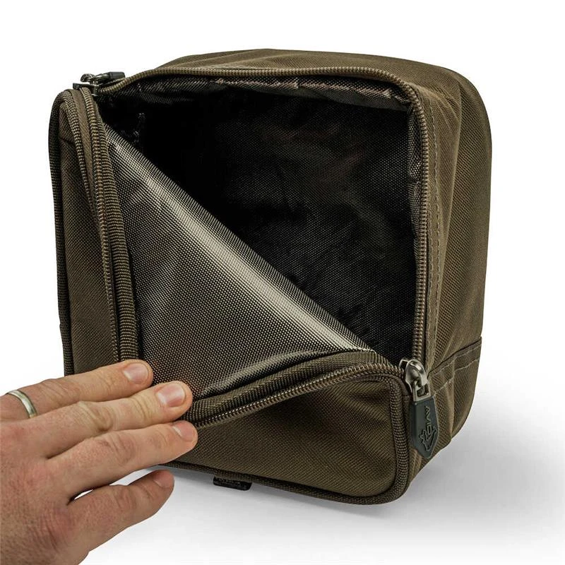 TROUSSE À ACCESSOIRES AVID CARP COMPOUND INSULATED POUCHES 2 TROUSSE À ACCESSOIRES AVID CARP COMPOUND INSULATED POUCHES – Image 2