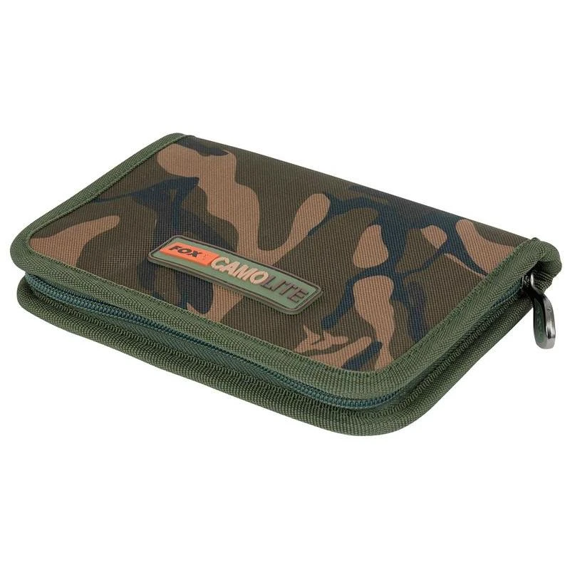 TROUSSE PORTE DOCUMENT FOX CAMOLITE LICENSE WALLET - CAMO 1 TROUSSE PORTE DOCUMENT FOX CAMOLITE LICENSE WALLET - CAMO